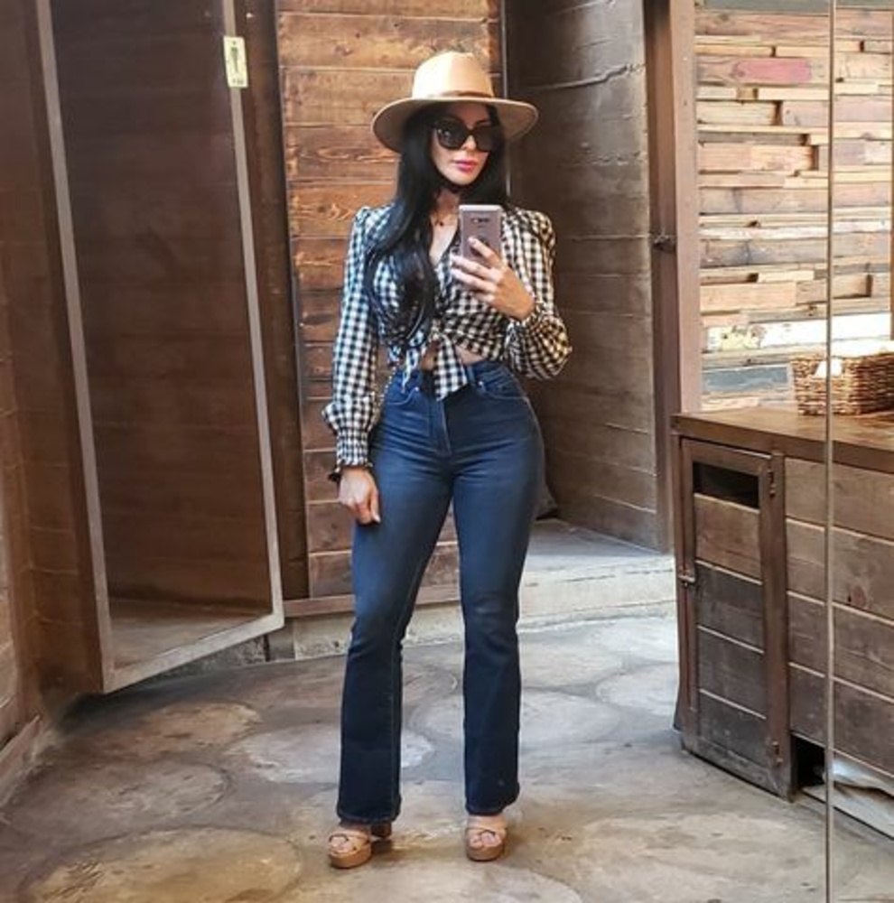 Meet your Posher, Barbara